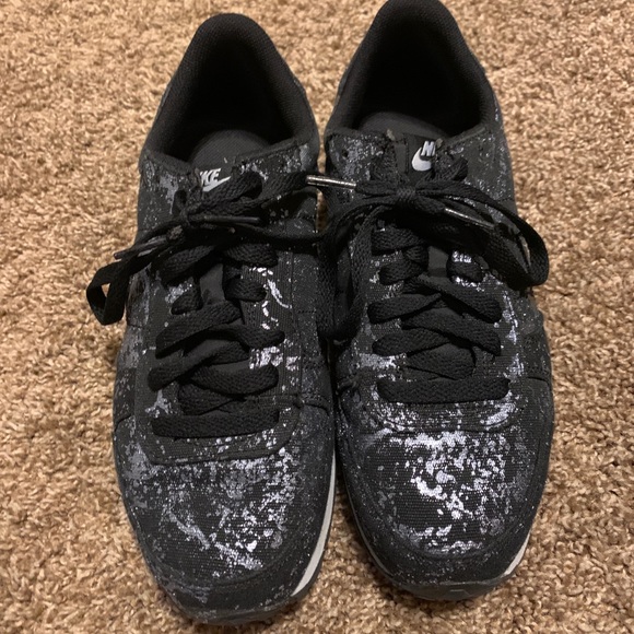 Nike Shoes Vintage Looking Color Splattered Nikes Poshmark